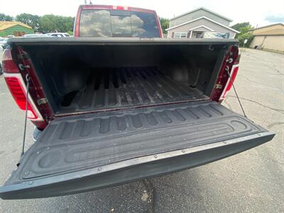 2017 RAM 1500 Laramie   - Photo 22 - Schoolcraft, MI 49087