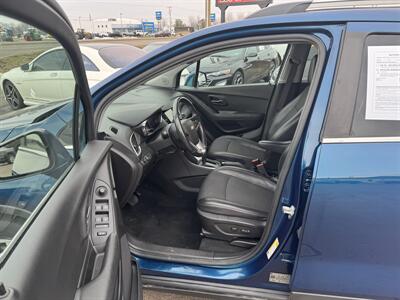 2019 Chevrolet Trax LT   - Photo 7 - Schoolcraft, MI 49087