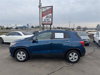 2019 Chevrolet Trax LT   - Photo 1 - Schoolcraft, MI 49087