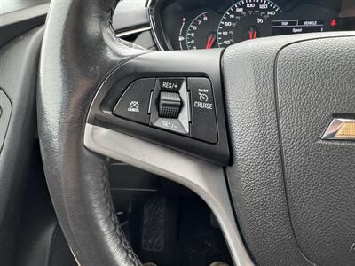2019 Chevrolet Trax LT   - Photo 8 - Schoolcraft, MI 49087