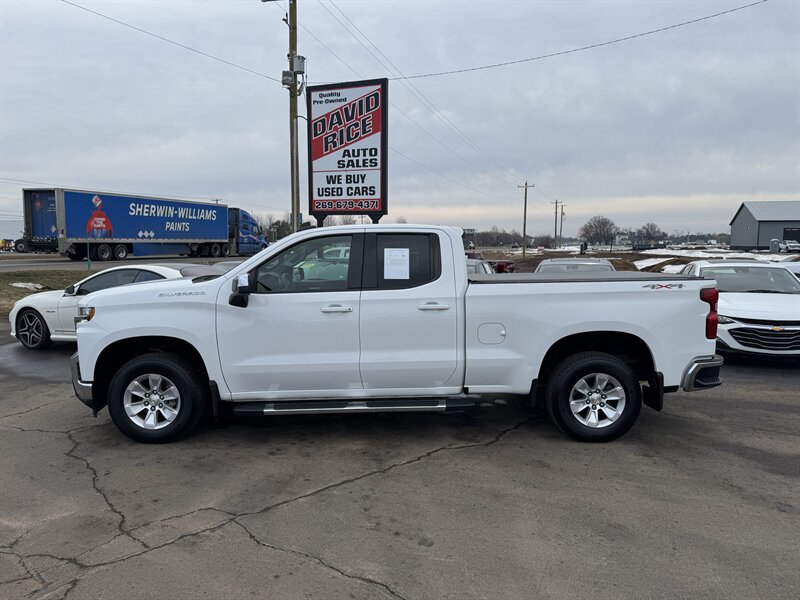 2021 Chevrolet Silverado 1500 LT   - Photo 1 - Schoolcraft, MI 49087
