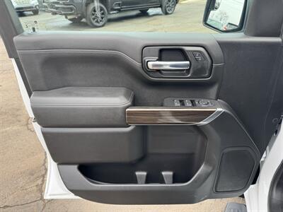 2021 Chevrolet Silverado 1500 LT   - Photo 6 - Schoolcraft, MI 49087