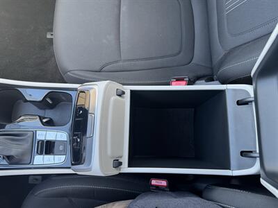 2024 Hyundai TUCSON SEL   - Photo 18 - Schoolcraft, MI 49087