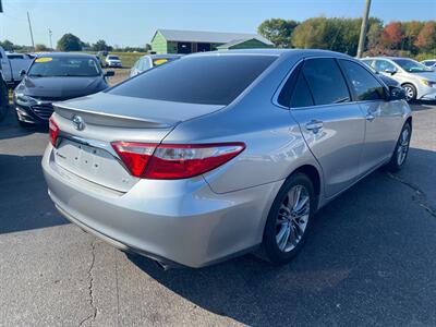 2015 Toyota Camry SE   - Photo 5 - Schoolcraft, MI 49087