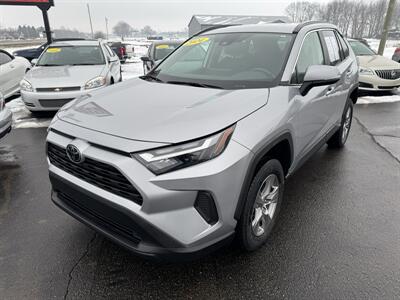 2024 Toyota RAV4 XLE   - Photo 5 - Schoolcraft, MI 49087