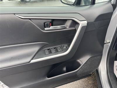 2024 Toyota RAV4 XLE   - Photo 7 - Schoolcraft, MI 49087