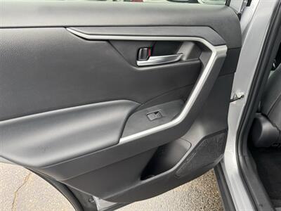 2024 Toyota RAV4 XLE   - Photo 19 - Schoolcraft, MI 49087
