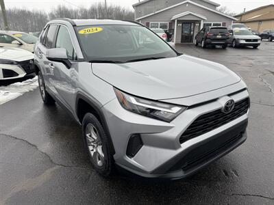 2024 Toyota RAV4 XLE   - Photo 4 - Schoolcraft, MI 49087