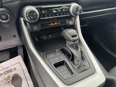 2024 Toyota RAV4 XLE   - Photo 14 - Schoolcraft, MI 49087