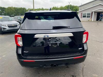 2020 Ford Explorer XLT   - Photo 8 - Schoolcraft, MI 49087