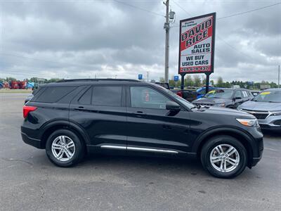 2020 Ford Explorer XLT   - Photo 1 - Schoolcraft, MI 49087