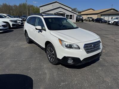 2017 Subaru Outback 2.5i Limited   - Photo 4 - Schoolcraft, MI 49087