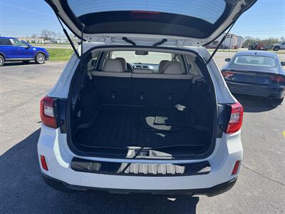 2017 Subaru Outback 2.5i Limited   - Photo 22 - Schoolcraft, MI 49087