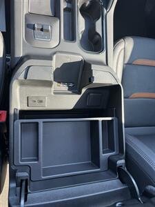 2025 GMC Sierra 2500HD AT4   - Photo 22 - Schoolcraft, MI 49087