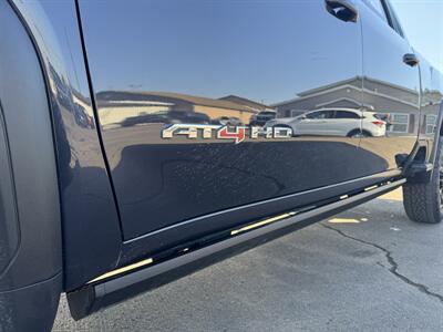 2025 GMC Sierra 2500HD AT4   - Photo 39 - Schoolcraft, MI 49087