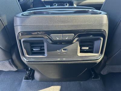 2025 GMC Sierra 2500HD AT4   - Photo 28 - Schoolcraft, MI 49087