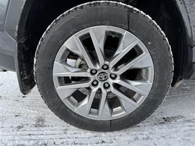 2024 Toyota RAV4 XLE Premium   - Photo 27 - Schoolcraft, MI 49087
