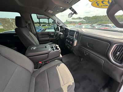 2023 Chevrolet Silverado 2500HD LT   - Photo 14 - Schoolcraft, MI 49087
