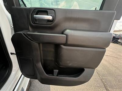 2023 Chevrolet Silverado 2500HD LT   - Photo 16 - Schoolcraft, MI 49087