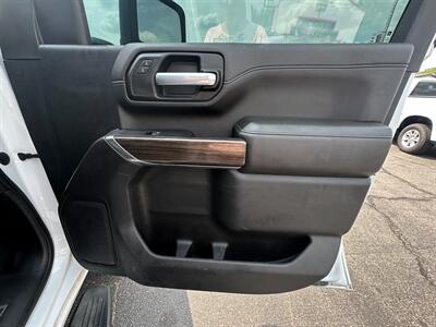 2023 Chevrolet Silverado 2500HD LT   - Photo 11 - Schoolcraft, MI 49087