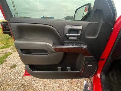 2017 GMC Sierra 1500 SLT   - Photo 15 - Schoolcraft, MI 49087