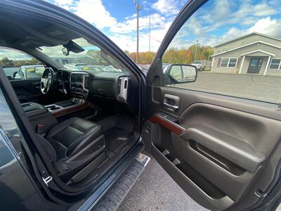 2018 GMC Sierra 1500 SLT   - Photo 10 - Schoolcraft, MI 49087
