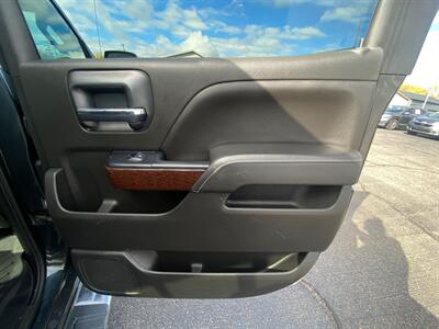 2018 GMC Sierra 1500 SLT   - Photo 16 - Schoolcraft, MI 49087