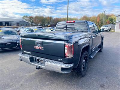 2018 GMC Sierra 1500 SLT   - Photo 8 - Schoolcraft, MI 49087