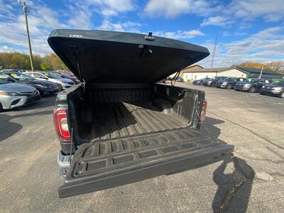 2018 GMC Sierra 1500 SLT   - Photo 20 - Schoolcraft, MI 49087
