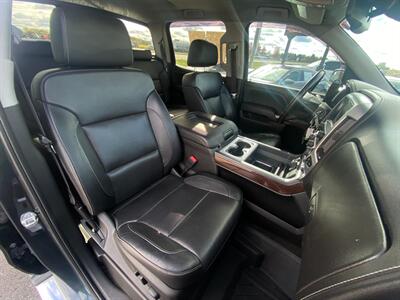 2018 GMC Sierra 1500 SLT   - Photo 13 - Schoolcraft, MI 49087