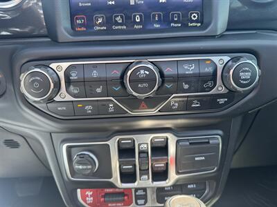 2023 Jeep Wrangler Rubicon 392 ONE TOUCH ROOF!! - Photo 15 - Schoolcraft, MI 49087