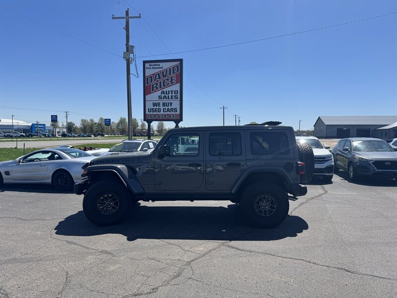 2023 Jeep Wrangler Rubicon 392 ONE TOUCH ROOF!!   - Photo 1 - Schoolcraft, MI 49087