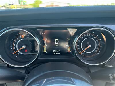 2023 Jeep Wrangler Rubicon 392 ONE TOUCH ROOF!! - Photo 12 - Schoolcraft, MI 49087