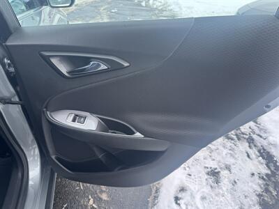 2023 Chevrolet Malibu LT   - Photo 22 - Schoolcraft, MI 49087