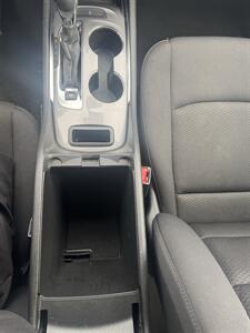 2023 Chevrolet Malibu LT   - Photo 16 - Schoolcraft, MI 49087