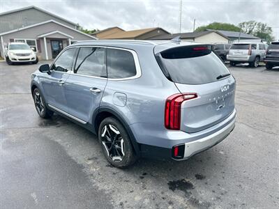 2023 Kia Telluride S   - Photo 7 - Schoolcraft, MI 49087