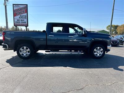 2020 Chevrolet Silverado 2500HD LTZ   - Photo 13 - Schoolcraft, MI 49087