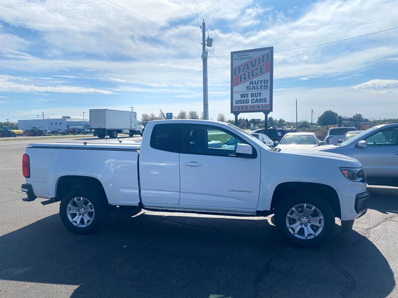 2022 Chevrolet Colorado LT - Photo 1 - Schoolcraft, MI 49087