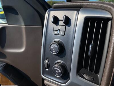 2017 GMC Sierra 1500 SLT   - Photo 39 - Schoolcraft, MI 49087
