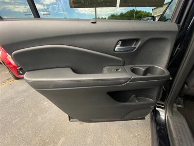 2020 Honda Passport Elite   - Photo 20 - Schoolcraft, MI 49087