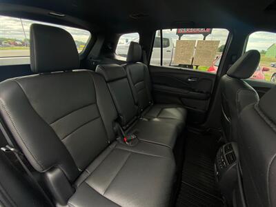 2020 Honda Passport Elite   - Photo 15 - Schoolcraft, MI 49087