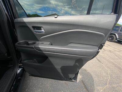 2020 Honda Passport Elite   - Photo 13 - Schoolcraft, MI 49087