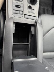 2021 Toyota Highlander XLE   - Photo 18 - Schoolcraft, MI 49087