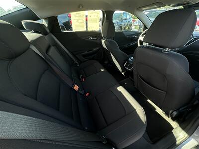 2023 Chevrolet Malibu LT   - Photo 18 - Schoolcraft, MI 49087