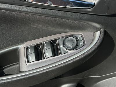 2023 Chevrolet Malibu LT   - Photo 27 - Schoolcraft, MI 49087