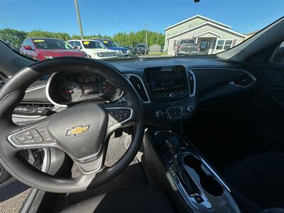 2023 Chevrolet Malibu LT   - Photo 31 - Schoolcraft, MI 49087