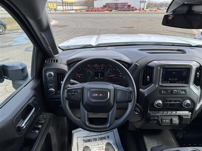 2024 GMC Sierra 2500HD Pro   - Photo 19 - Schoolcraft, MI 49087