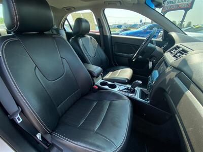 2011 Ford Fusion Sport   - Photo 9 - Schoolcraft, MI 49087