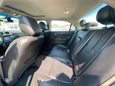 2011 Ford Fusion Sport   - Photo 17 - Schoolcraft, MI 49087