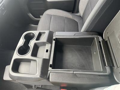 2019 GMC Sierra 1500 SLE   - Photo 15 - Schoolcraft, MI 49087